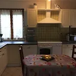 Le Petit Au Coeur De - Parking Prive - Piscine Chauffee - Et Massages Сарла-ла-Канеда