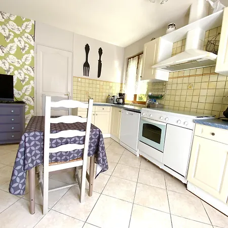 Gasthuis Le Petit Au Coeur De - Parking Prive - Piscine Chauffee - Et Massages Sarlat-la-Canéda