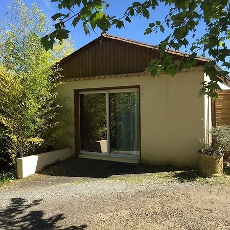 Le Petit Au Coeur De - Parking Prive - Piscine Chauffee - Et Massages 3* Sarlat-la-Caneda