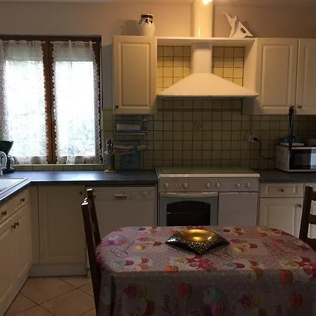 Le Petit Au Coeur De - Parking Prive - Piscine Chauffee - Et Massages Sarlat-la-Canéda