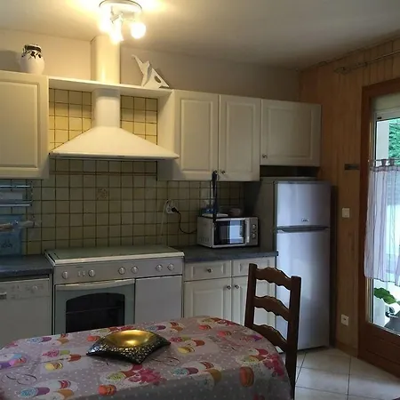 Gasthuis Le Petit Au Coeur De - Parking Prive - Piscine Chauffee - Et Massages 4*