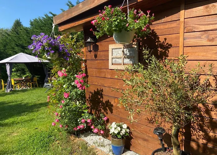 Maison d'hôtes Le Petit Au Cœur De - Parking Privé - Piscine Chauffée - Et Massages 4*