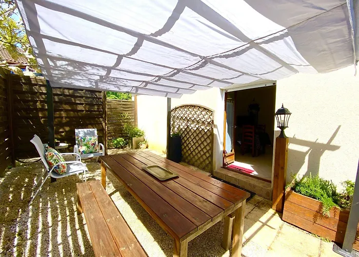 Le Petit Au Cœur De - Parking Privé - Piscine Chauffée - Et Massages Maison d'hôtes Sarlat