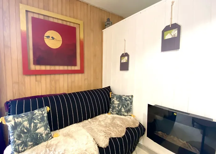 Le Petit Au Cœur De - Parking Privé - Piscine Chauffée - Et Massages